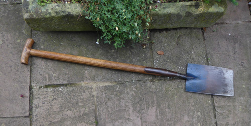 Vintage ladies garden spade - ,