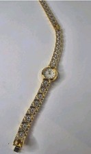 Vintage Carvel Quartz Gold
