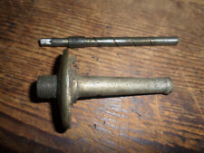 SUNBEAM S7 S8 SPEEDO DRIVE HOUSING / SHAFT