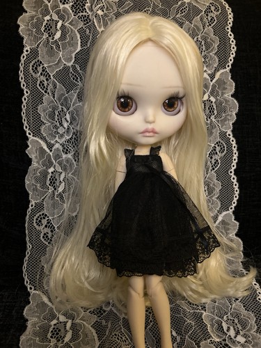 Ooak custom blythe doll - custom,