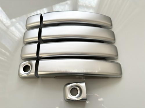 Gloss silver door handle - gloss,