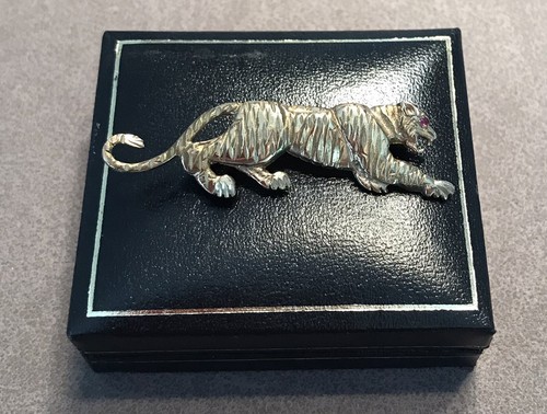 9ct gold panther brooch - 9ct, 375