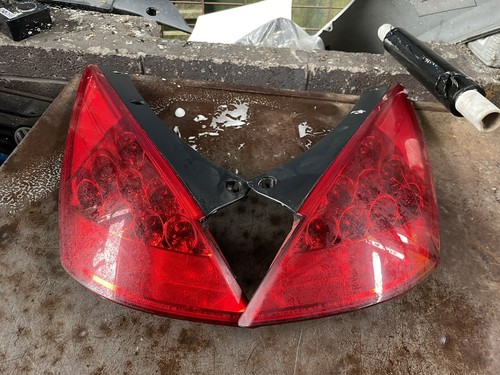 Nissan 350z facelift pair - 06,