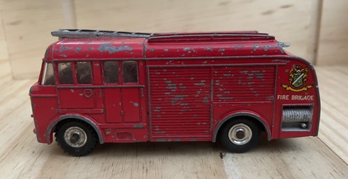Dinky toys 259 bedford fire - dinky,