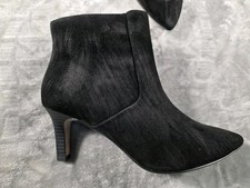 NEW Clarks Illeana Petal Ankle