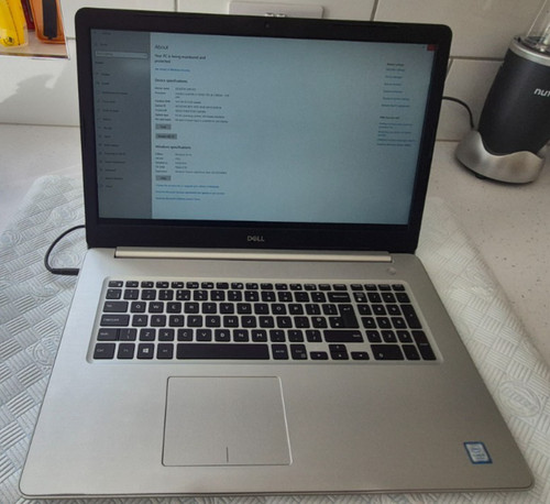 Dell inspiron 5770 laptop - 17",