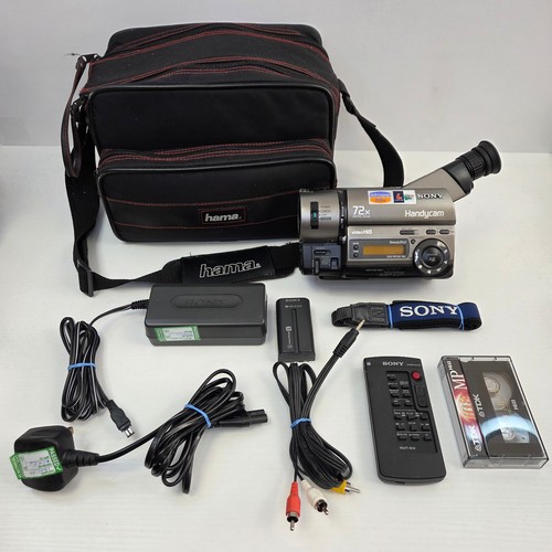 Sony ccd tr713e handycam video - handycam,