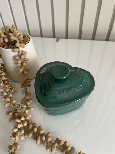 Creuset green stoneware - le,