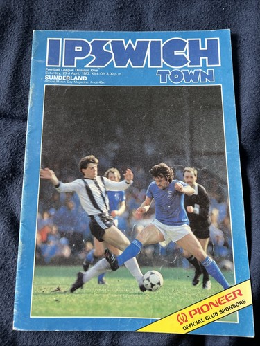 Ipswich town programme - programme, vs