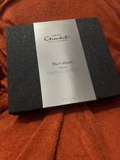 Hotel Chocolat Classic Cabinet 600g - Assortment of 61 Milk, White and Dark