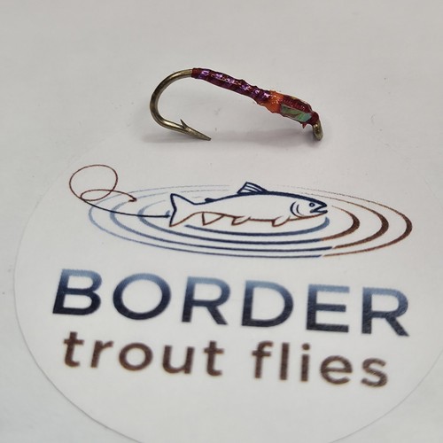 Red buzzer fly fishing - buzzer, wet