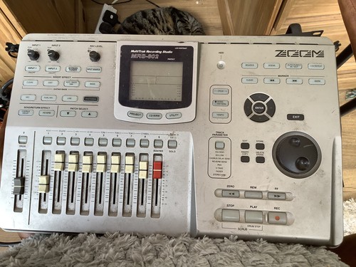 Zoom multitrak recording - zoom,