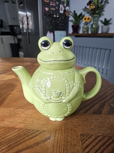 Decorative ceramic cute - decorative, frog