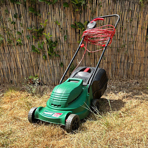 Qualcast easi trak 320 - qualcast, easi-trak