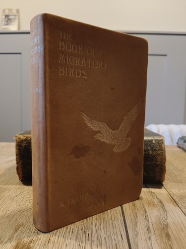 The book migratory birds w - migratory,