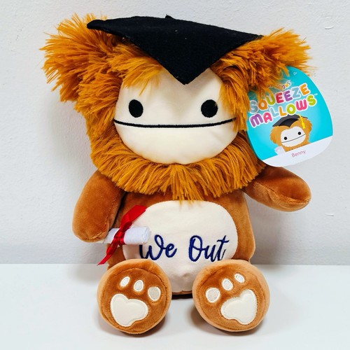 Squishmallow graduation benny - squishmallow,