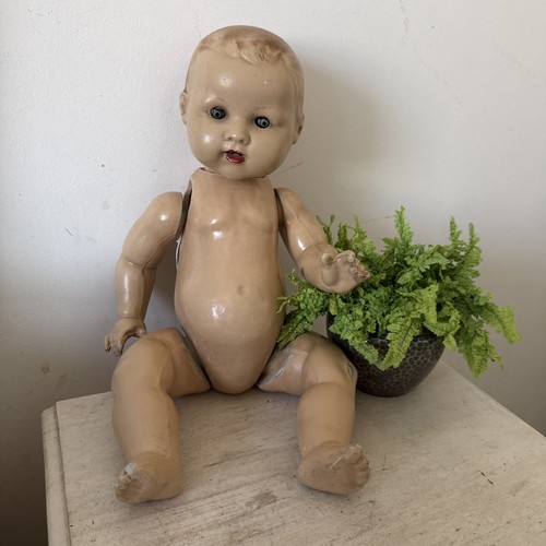 Vintage british national doll - british,