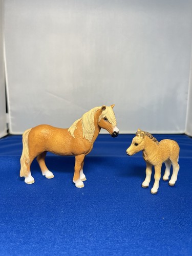 Schleich rare retired dartmoor - rare,