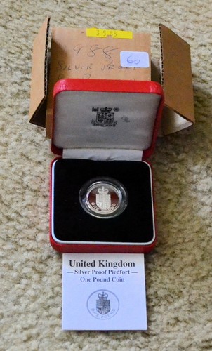 Silver piedfort one - pound, coat