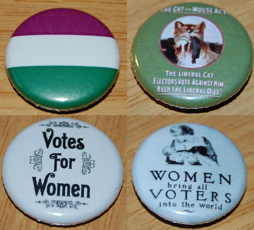 Suffragette button badge 25mm - suffragette,