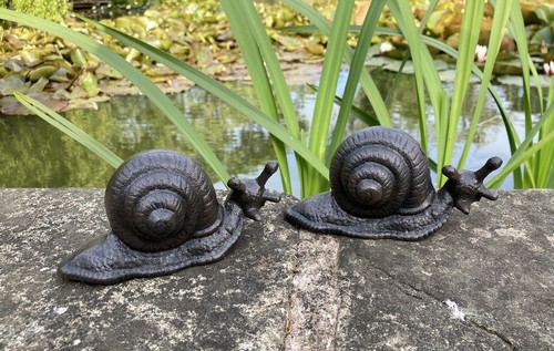 Pair cast iron metal snail - of,