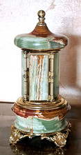 Vintage REUGE Onyx Carousel