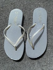 Primark Flip Flops - Size UK