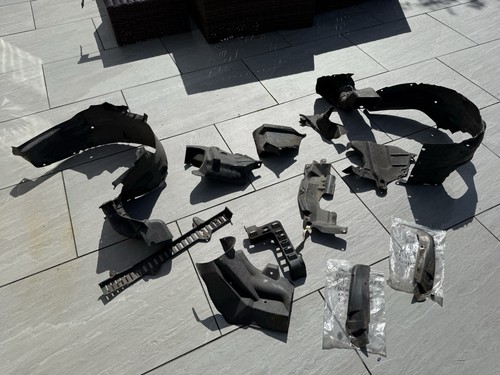 Exterior under chassis - exterior,