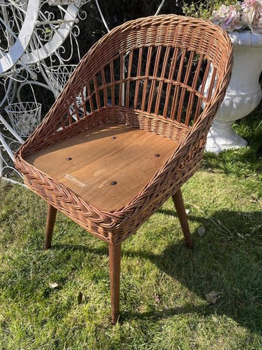 Vintage childs rattan - childs,