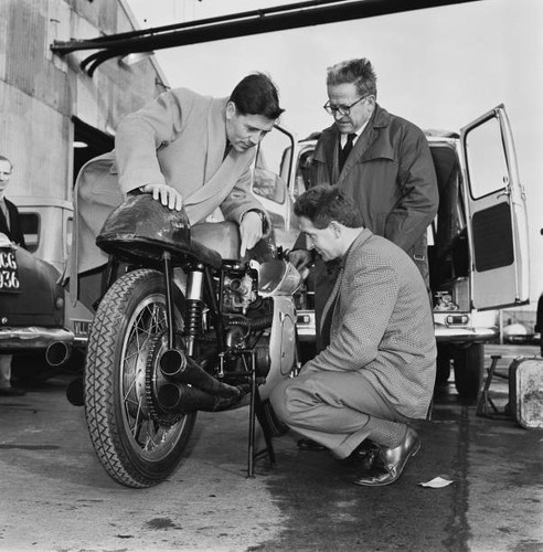 British motorcycle racers