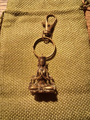 Buddha keyring brass in - keyring.,