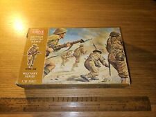 1/32 WWII British Eighth Army Infantry Soldier Models x 27 - 1970s Airfix N.1805