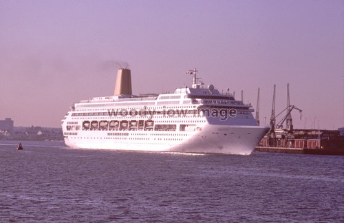 Slxy232 cruise liner - -,