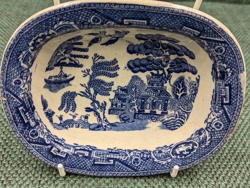 Attractive small blue white - small, &