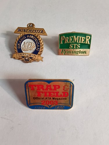 Lot collectible enamel pins - lot,,