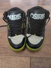 OSIRIS NYC83 mid black green