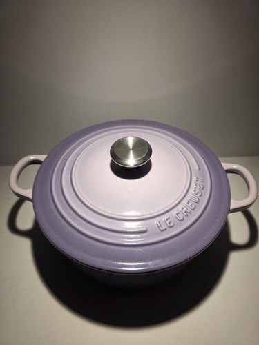 Creuset 22cm casserole pot - casserole,