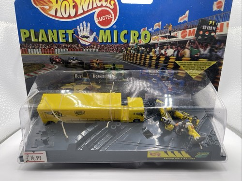 Hot wheels planet micro - hot,