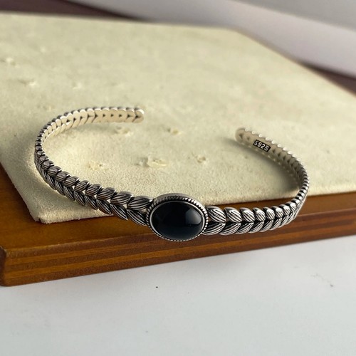 Solid 925 sterling silver - 925,