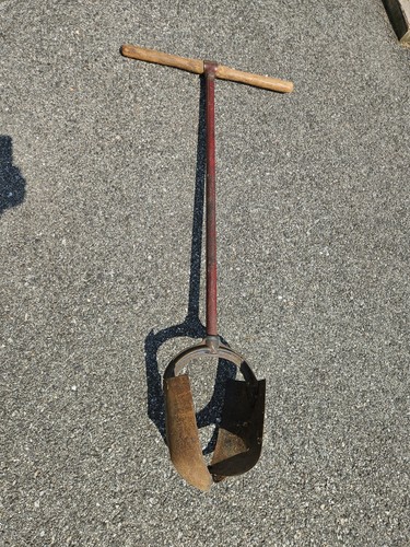Post fence hole - post,