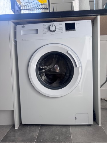 Beko washing machine 6kg - washing,