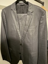 Hugo Boss Amaro/Heise Red Label - Performance Suit Silver with original cover!