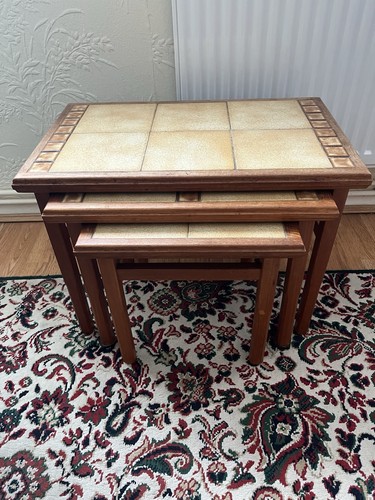 Nest tables 3 - tables,