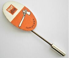 W66) Vintage Nur Die Indian Tomahawk advertising tie lapel pin badge