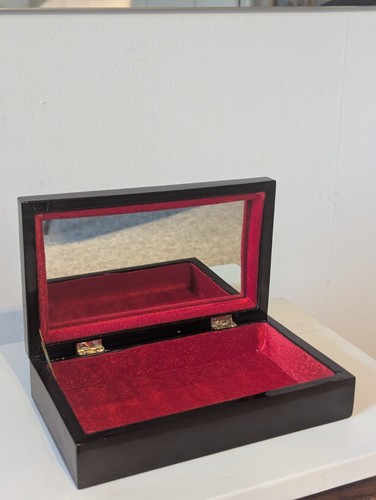 Vintage hand painted lacquer - hand,