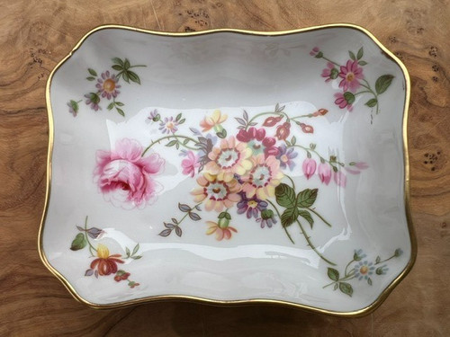 Royal crown derby pin trinket - royal,