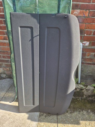 Rear parcel shelf for audi - rear,