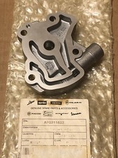 Aprilia RSV1000 2003-08 Tuono 1000 ETV1000 NOS OEM Oil Pump Cover Cpl AP0211632