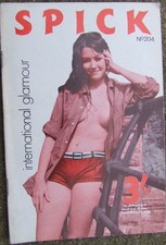 Spick 204.  1970.  Great Vintage  Glamour Magazine from Toco Publications.