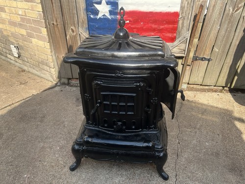 Antique cast iron parlor stove - iron,